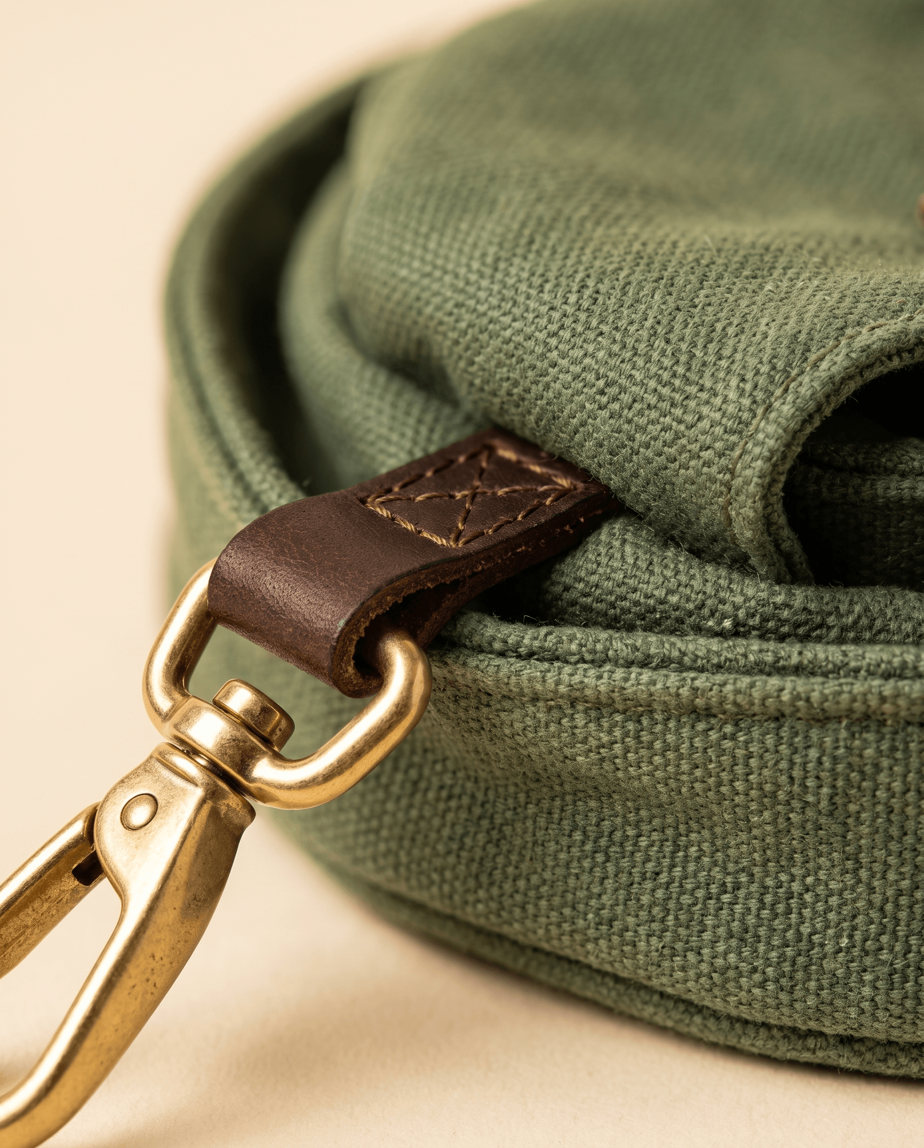 Form Trail Bowl — canvas and carabiner detail