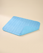 Form Cooling Mat in Blue